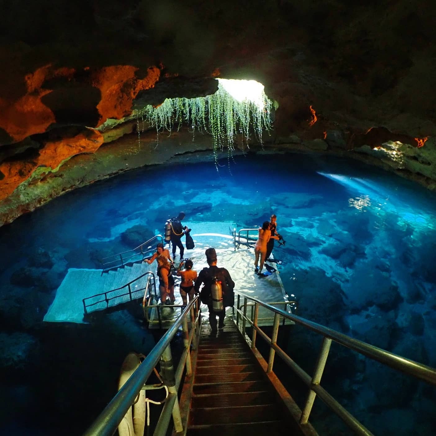 Devil's Den Prehistoric Spring