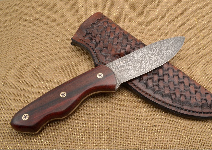 Advansite Knives
