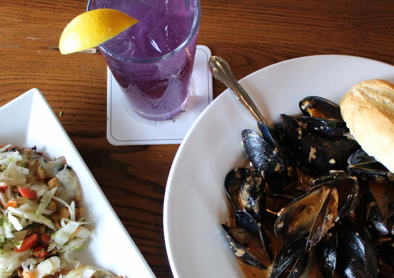 Doc Ford's Rum Bar & Grille