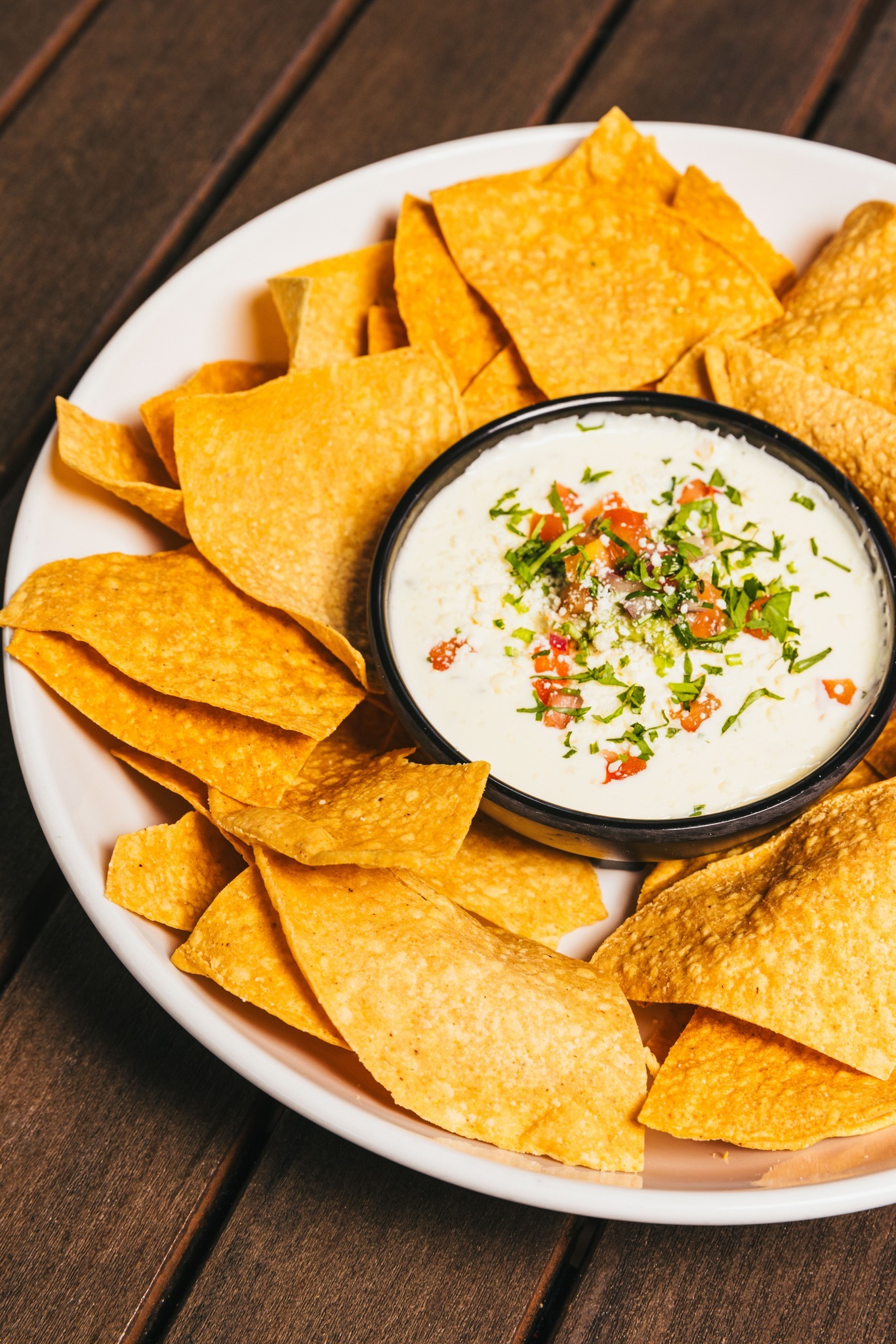 Tiki Docks River Bar & Grill