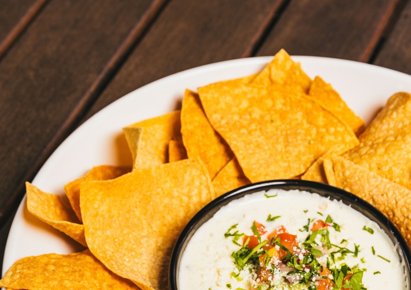 Tiki Docks River Bar & Grill