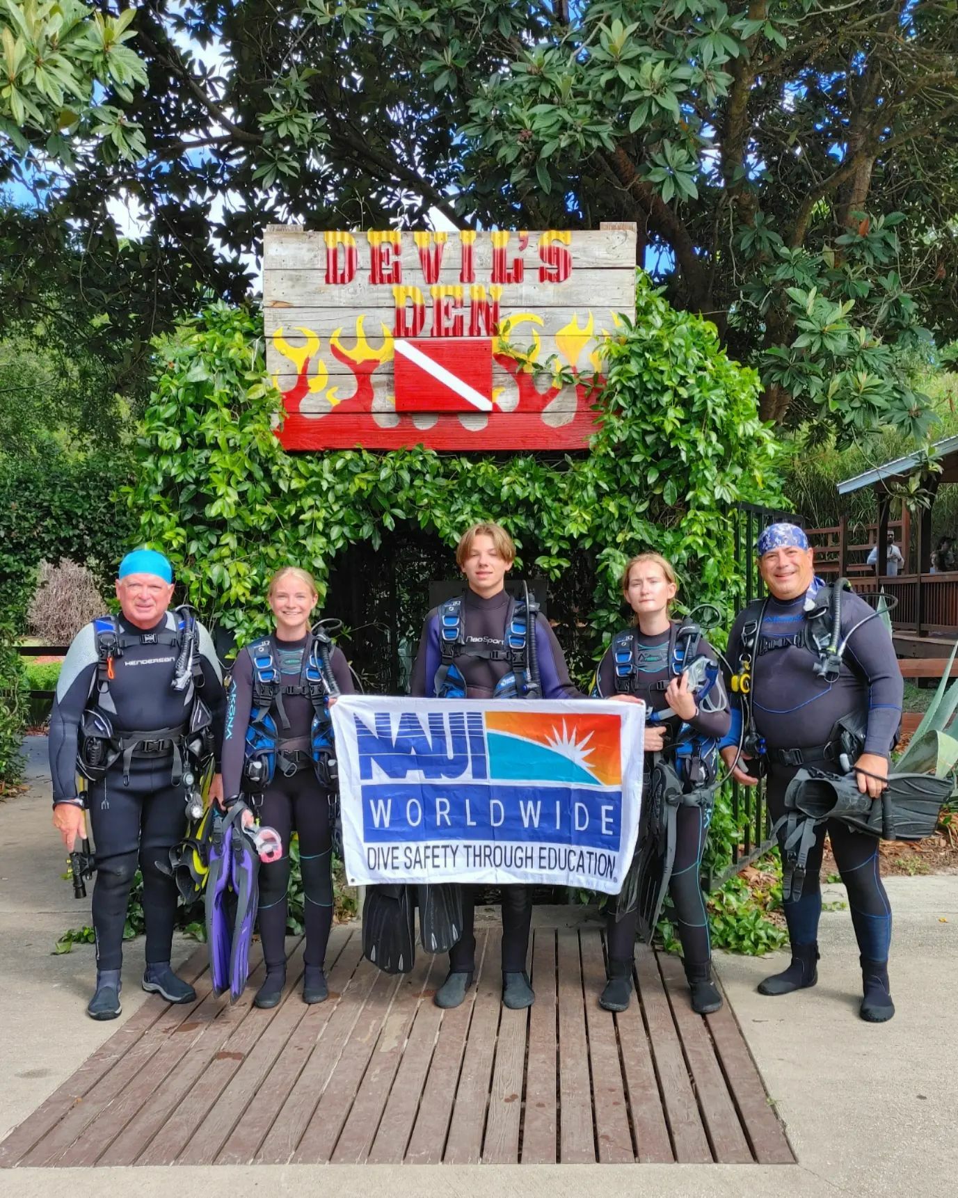 Devil's Den Prehistoric Spring