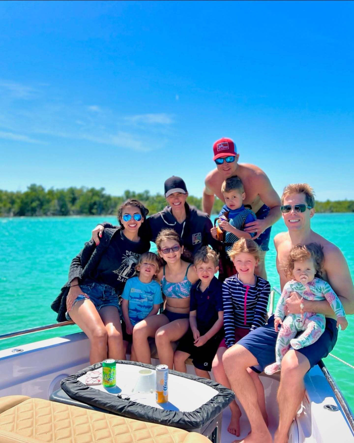 SeaEO Luxury Boat Charters