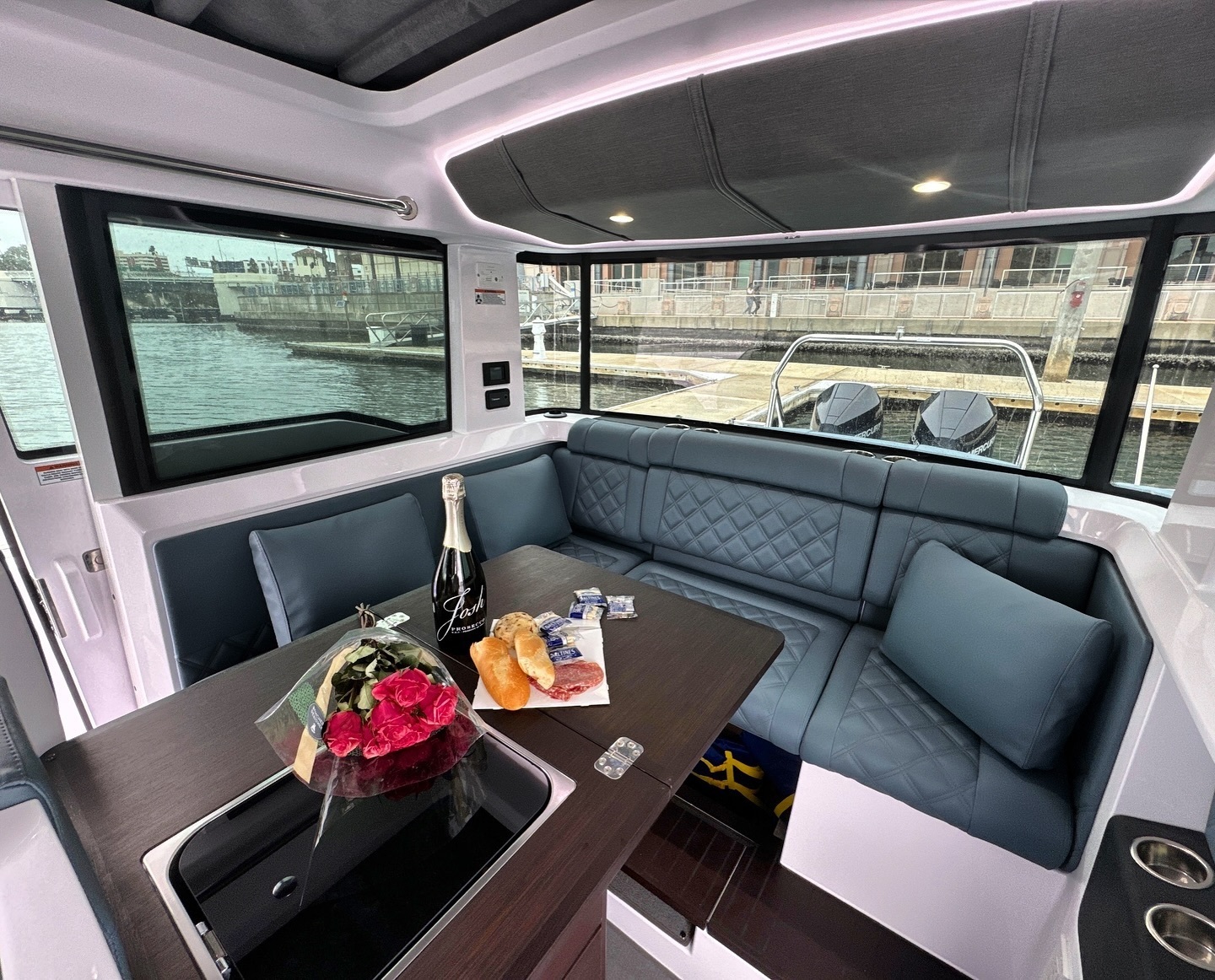 SeaEO Luxury Boat Charters