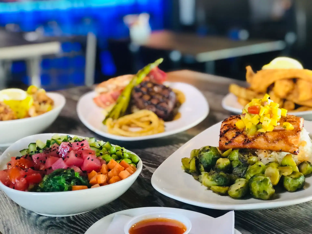 Big Tuna's Beach Bar & Grill - Bar & Grill in Daytona Beach, Florida