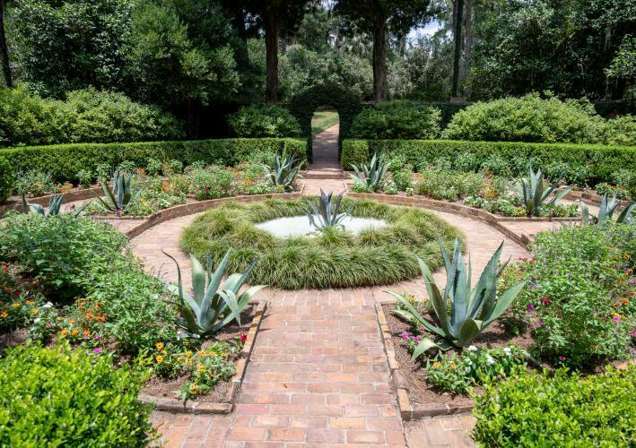 Alfred B. Maclay Gardens State Park