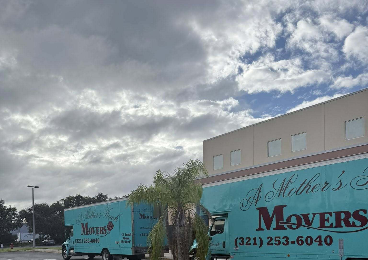 A Mother's Touch Movers