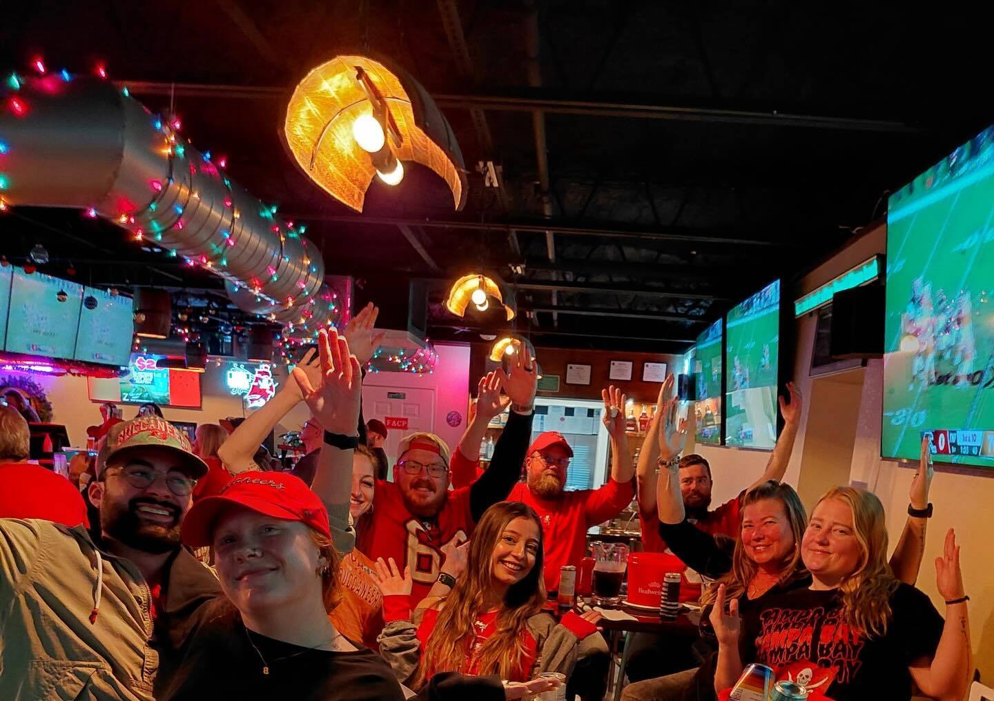 The Zoo Sports Club & Grille