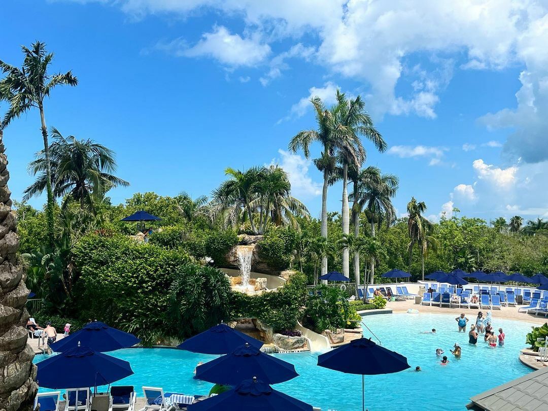 Naples Grande Beach Resort