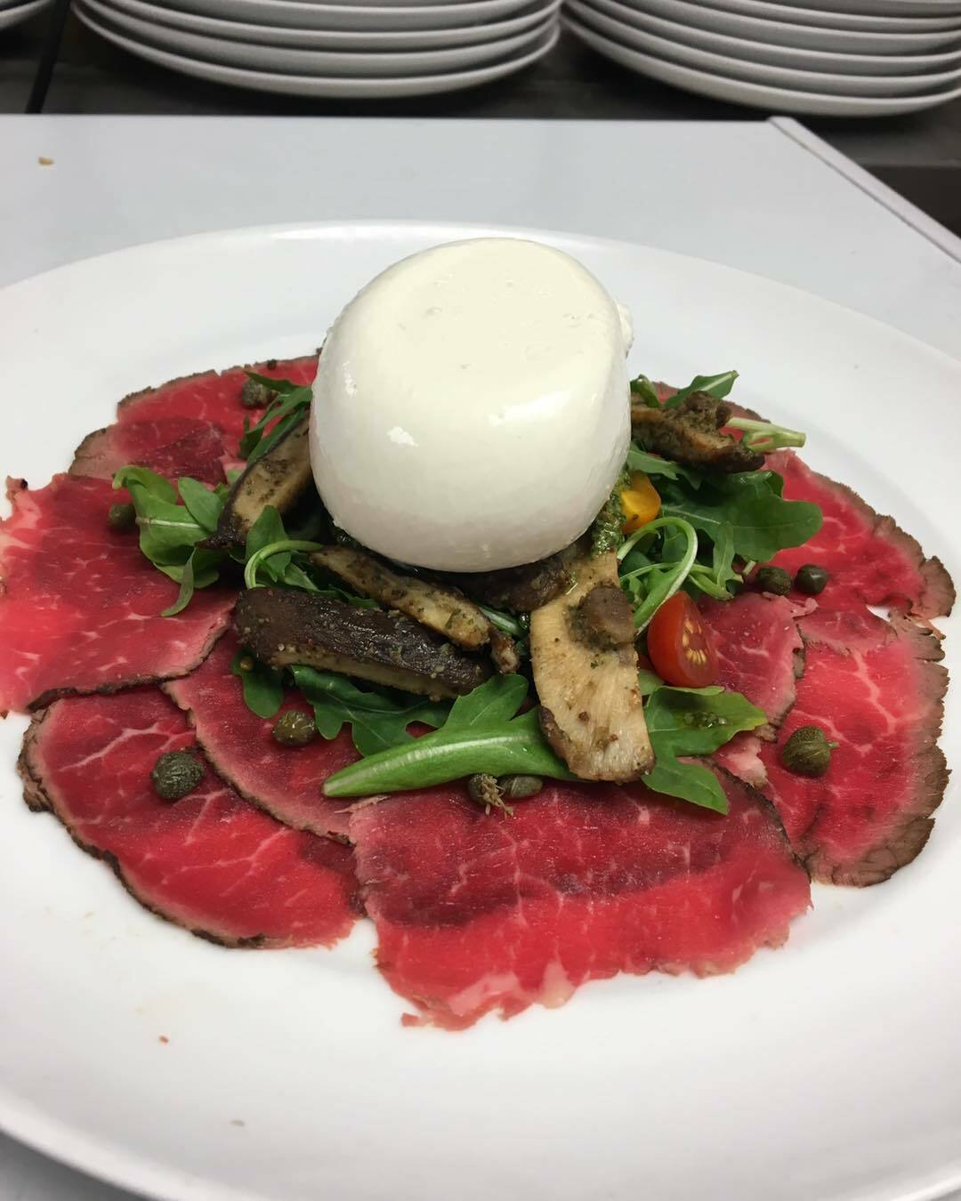 Cuizine Restaurant & Lounge