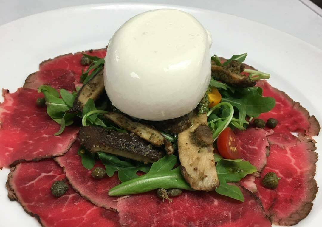 Cuizine Restaurant & Lounge